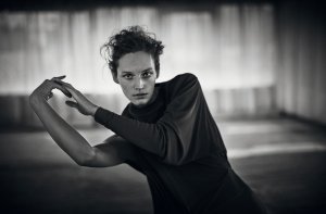 Vivien Solari Sexy Topless 5 thefappening.so.jpg