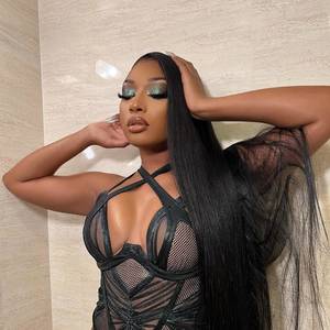megan-thee-stallion_thefappeningblog.com_0009.jpg