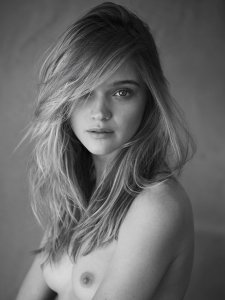 Rosie Tupper Naked 07.jpg