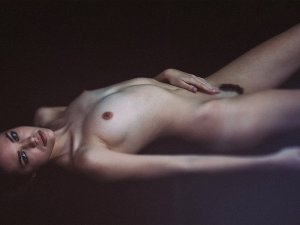 Cora Keegan Naked 01.jpg