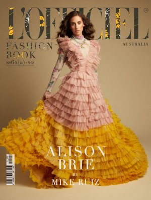 Alison-Brie---Mike-Ruiz-for-LOfficiel-Australia-(July-2022)-07.jpg