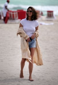 Chrissy Teigen Sexy 50 thefappening.so.JPG