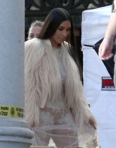 Kim Kardashian See Through 74 thefappening.so.jpg