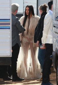 Kim Kardashian See Through 14 thefappening.so.jpg