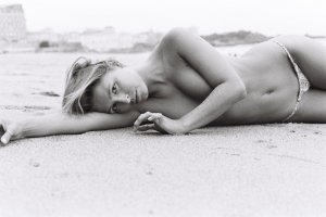 Marisa Papen Nude & Sexy 13.jpg