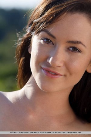 tess-b-heppni-15 thefappeningblog.com.jpg