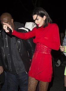 Kendall Jenner Braless 9 thefappening.so.jpg
