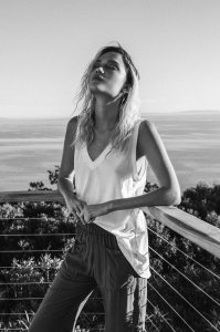 Charlotte Carey Sexy & Topless 47 thefappening.so.jpg