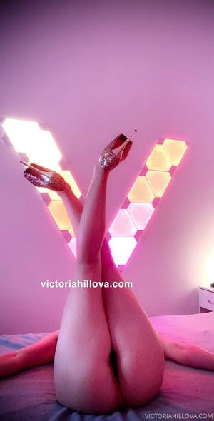victoria-hillova_thefappeningblog.com_0015.jpg