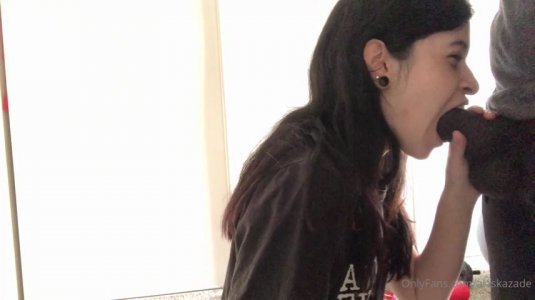 Onlyfans - AlaskaZade - BJ BBC.mp4_000040707.jpg