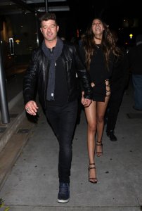 April Love Geary Nude 25 thefappening.so.jpg