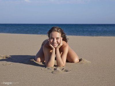 0001-12 thefappeningblog.com.jpg