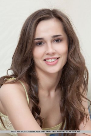 metart-trista-a-aporrito-01 thefappeningblog.com.jpg