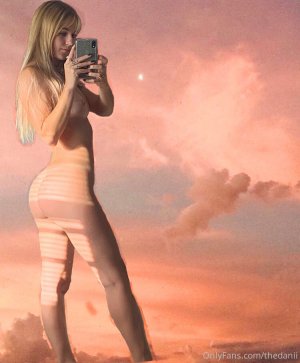 DaniFae OnlyFans 20200508-38026422-angel_mode_using_this.jpg