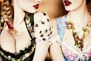 Dioni Tabbers Topless Sexy 10 thefappening.so.jpg