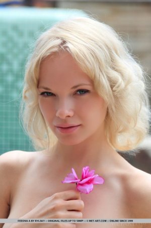 feeona-a-glycera-15 thefappeningblog.com.jpg