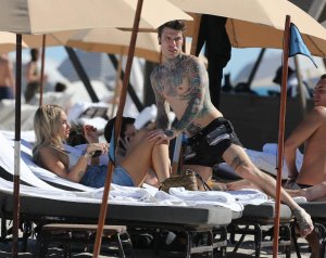 Chiara Ferragni Sexy 15 thefappening.so.jpg