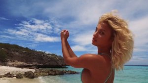 Rose Bertram Uncovered 50 thefappening.so.jpg