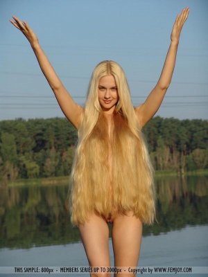 femjoy-desiree-spirit-10 thefappeningblog.com.jpg