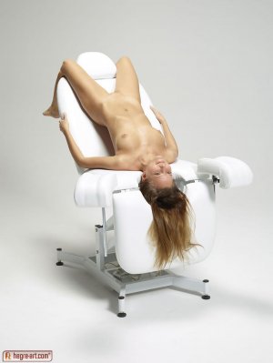 clover-a-doctors-dream-03 thefappeningblog.com.jpg