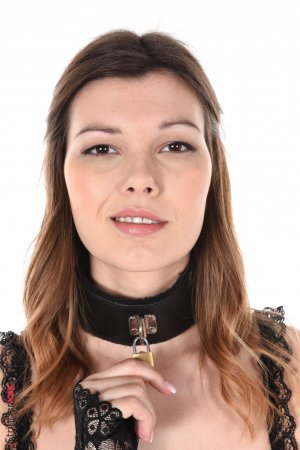 0019-02 thefappeningblog.com.jpg