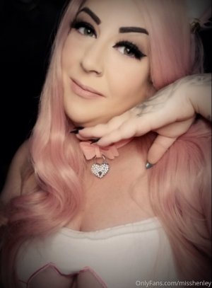 MissHenley OnlyFans 2019-07-22-1294x1755_45ccaab830edfba1c01bb1648040fb91609948.jpg