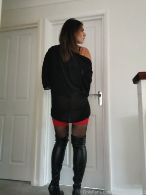 TheEnglishRose3 OnlyFans 2020-07-02-491336825.jpg