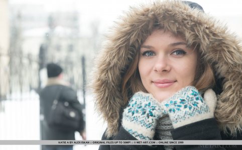 katie-a-lernado-15 thefappeningblog.com.jpg