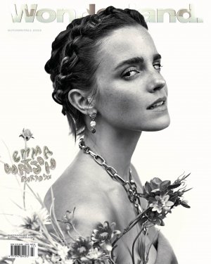 4_Emma Watson .jpg