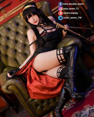 miss.seven.77 2022-05-25 15.37 Cd_BCIvBmDg_1_4 283466260_733881730982398_7043364253052587741_n.jpg