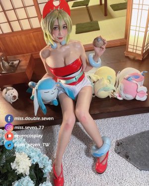 miss.seven.77 2022-05-12 15.30 Cddh8ZoBMco_4_4 280528442_687567362479603_2259381411867360398_n.jpg