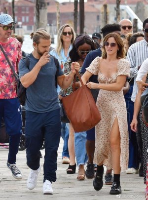 740full-emma-watson (2).jpg