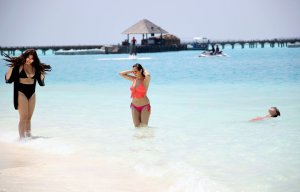 Chloe Goodman, Lauryn Goodman & Amelia Goodman Sexy 20 thefappening.so.jpg