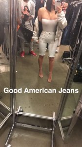 Kim Kardashian Sexy 8.jpg