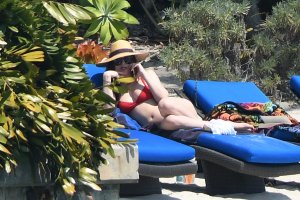 Dakota Johnson Sexy 70 thefappening.so.jpg