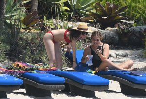 Dakota Johnson Sexy 73 thefappening.so.jpg