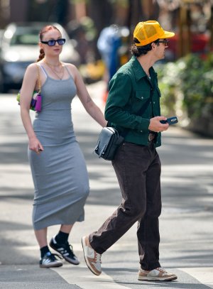 Sophie Turner (1).jpg