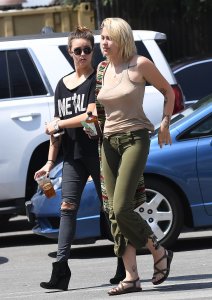 Paris Jackson Braless 8 thefappening.so.jpg