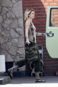 Paris Jackson Braless 24 thefappening.so.jpg