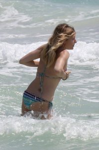 Sienna Miller Sexy 6 thefappening.so.jpg