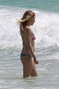 Sienna Miller Sexy 19 thefappening.so.jpg