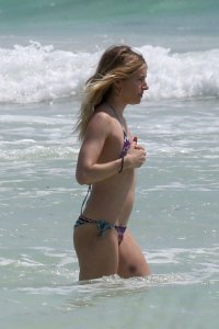Sienna Miller Sexy 26 thefappening.so.jpg