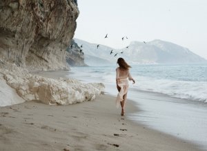 Magdalena Frackowiak Nude & Sexy 9.jpg