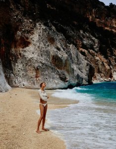 Magdalena Frackowiak Nude & Sexy 6.jpg