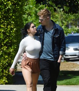 Ariel Winter's Butt 31 thefappeningblog.com.jpg