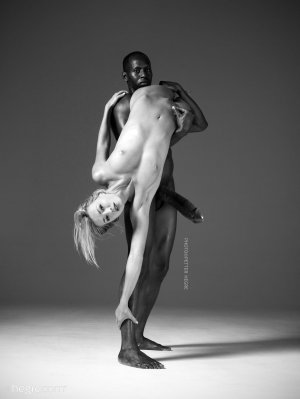 0002-14 thefappeningblog.com.jpg