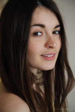 0479-03 thefappeningblog.com.jpg