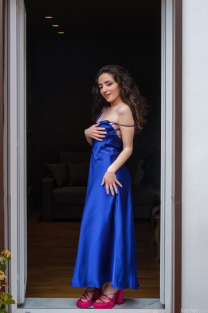 0001-02 thefappeningblog.com.jpg