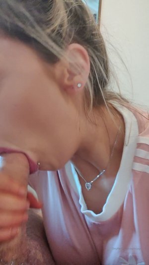 Onlyfans - tayjay - slobery bj.mp4_000011866.jpg