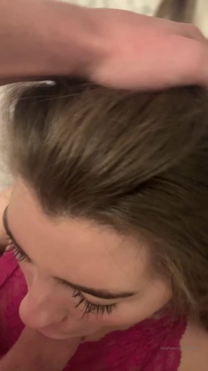 Onlyfans - Ellalxoxo - blows.mp4_000003133.jpg